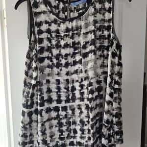 Simply Vera Vera Wang Black and White Patterned Blouse